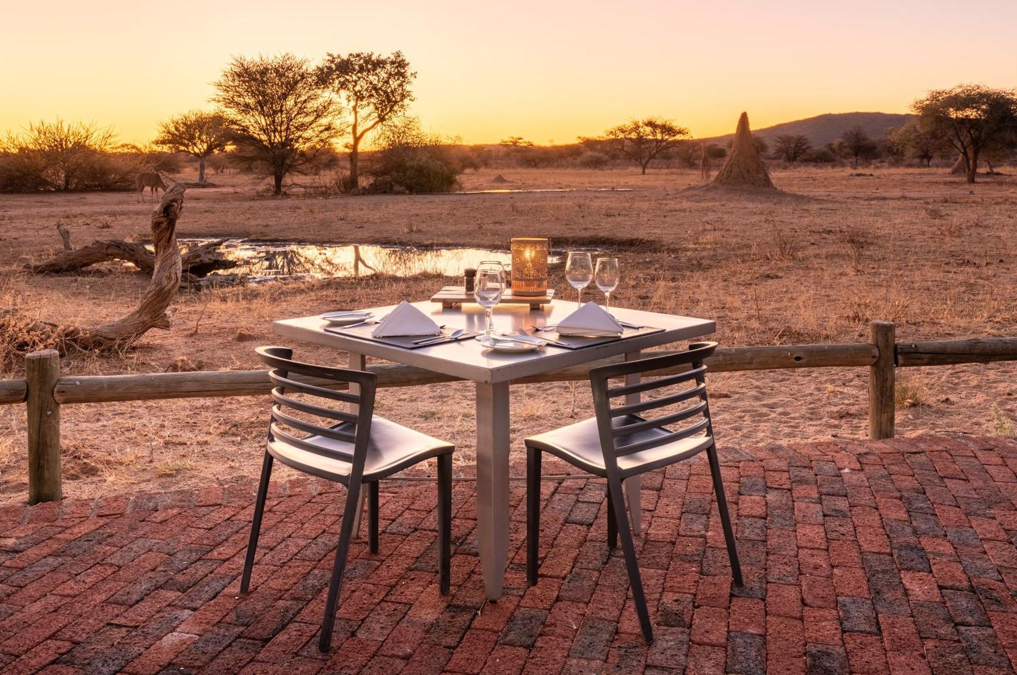 Willa Okonjima Plains Camp Otjiwarongo Zewnętrze zdjęcie